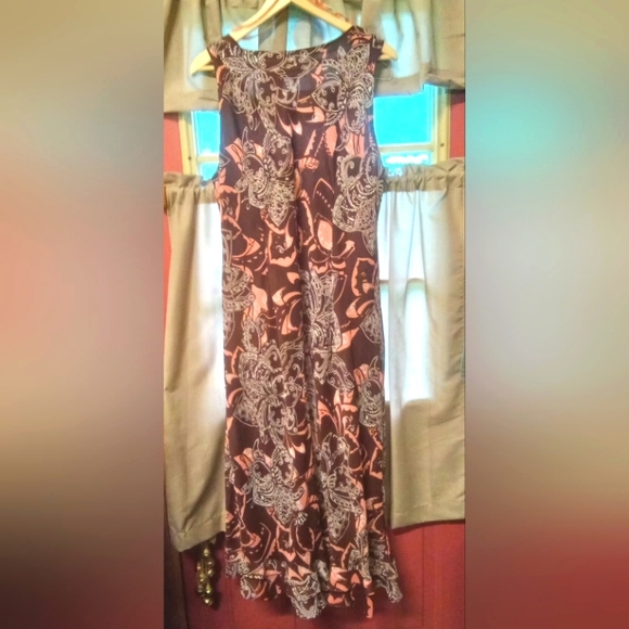 Studio I beautiful floral maxi dress - Picture 2 of 5